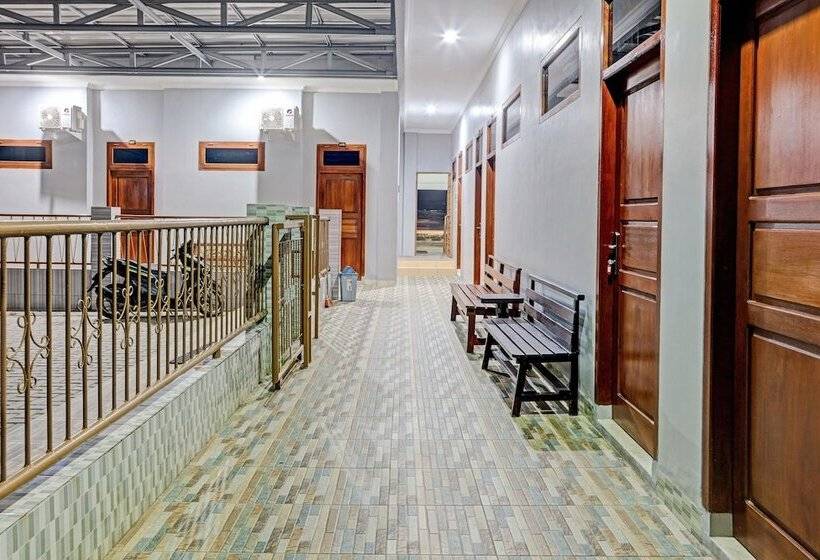 هتل Oyo 91419  Mulia Bangka