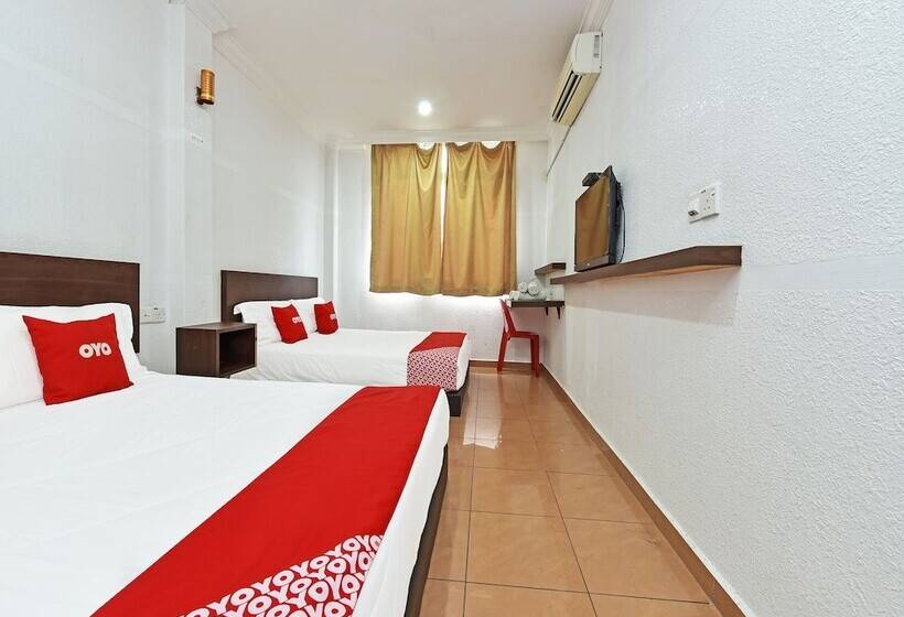 Oyo 90559 Ummul Motel C Mart