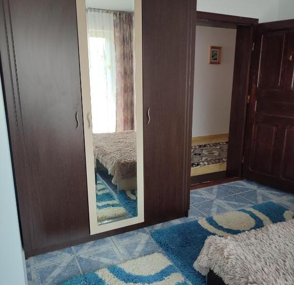پانسیون Casa Irilen