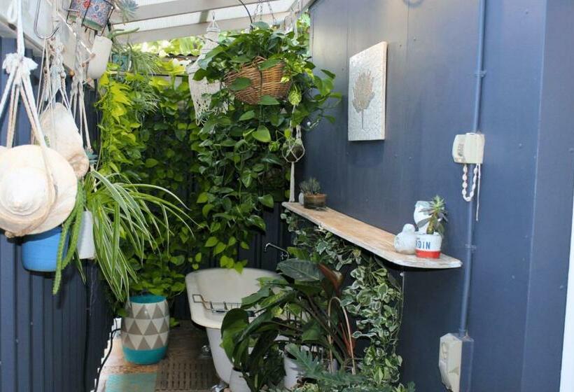 پانسیون The Bunkhouse