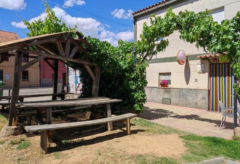 Albergue Santa Ana