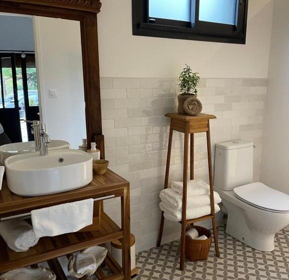 مبيت وإفطار Ostal 158