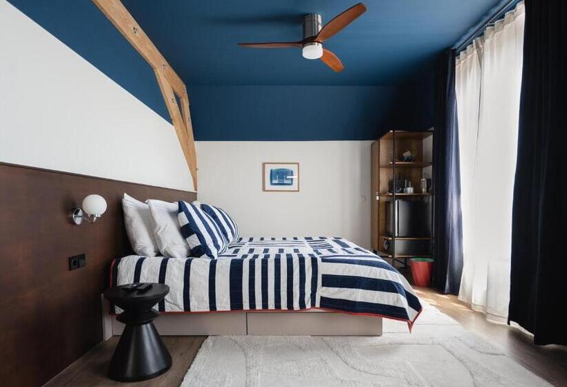 Hotel Café Koophandel