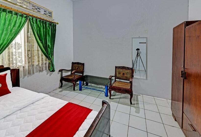 هتل Spot On 91372 Wisma Bulin