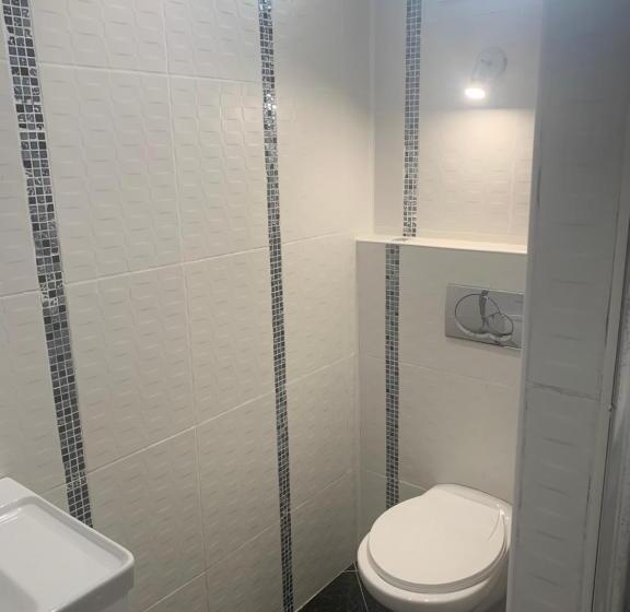 پانسیون Villa Tenjin Chambre 10