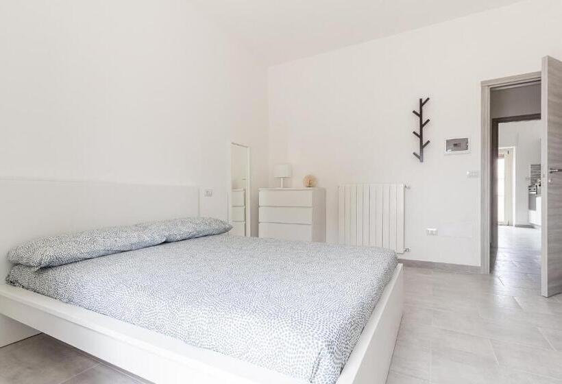 پانسیون Halloggio Sassari Economy 4p No Elevator