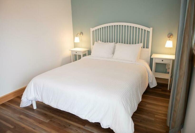 Общежитие Pepperell Place Inn Inc