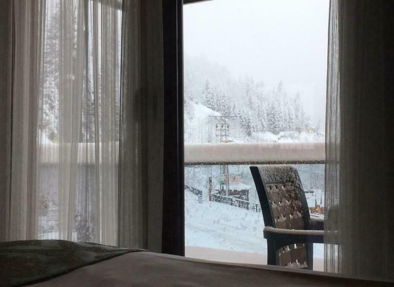 住宿加早餐  Ayder Doruk Otel