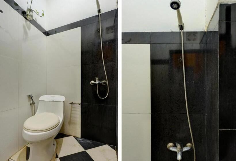 בית מלון כפרי Oyo 91363 Lia Stay Syariah