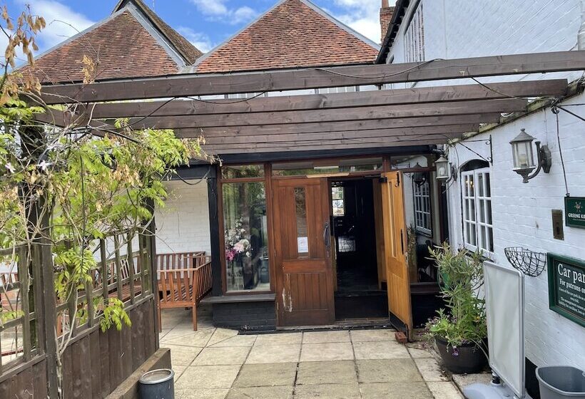 مبيت وإفطار The Swan Inn