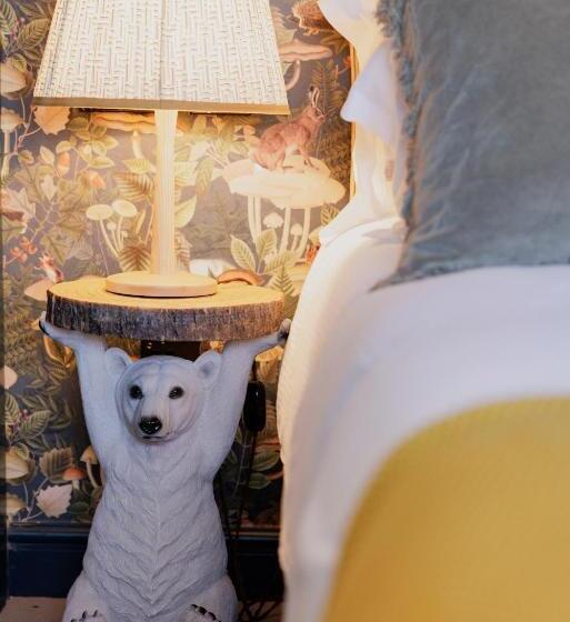 בית מלון כפרי The George & Dragon