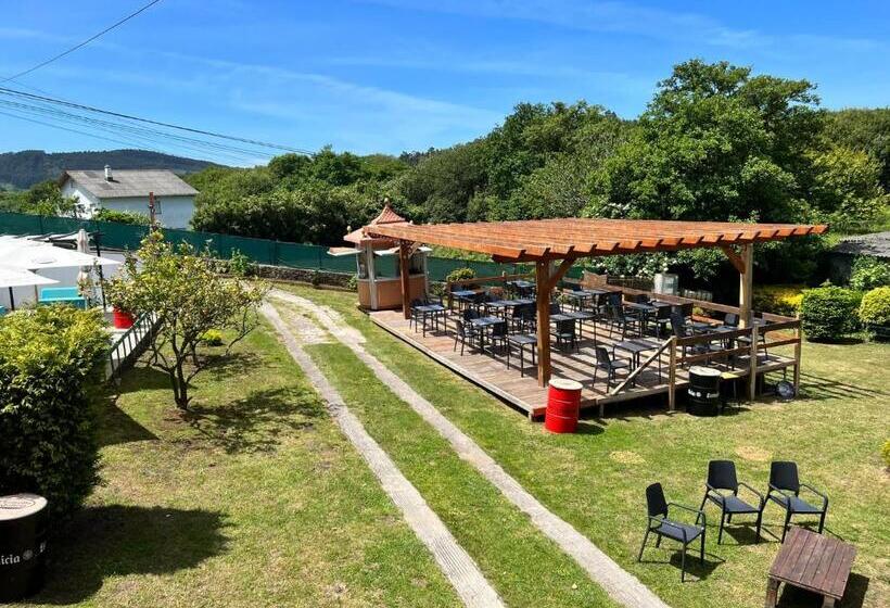 Pensión A Cochera Hostel