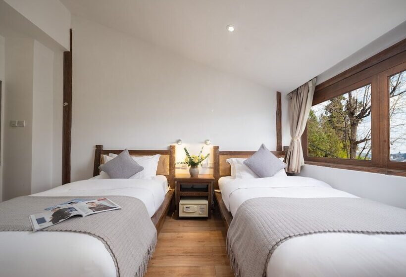 هتل Lijiang Merry Inn