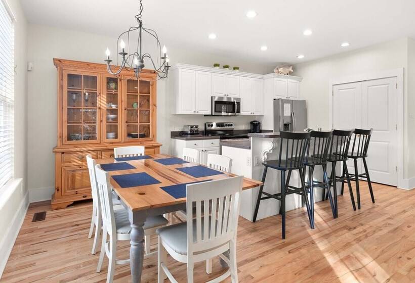 Captain Champs Castaway