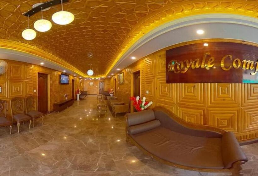 호텔 Royale Comfort
