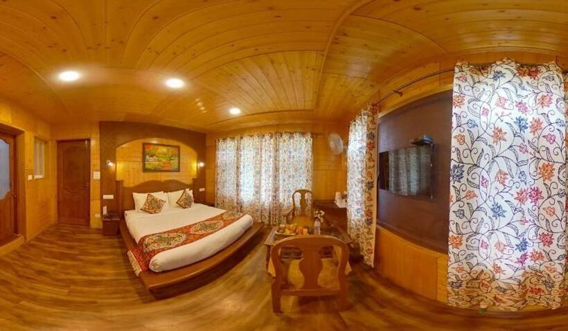 호텔 Royale Comfort