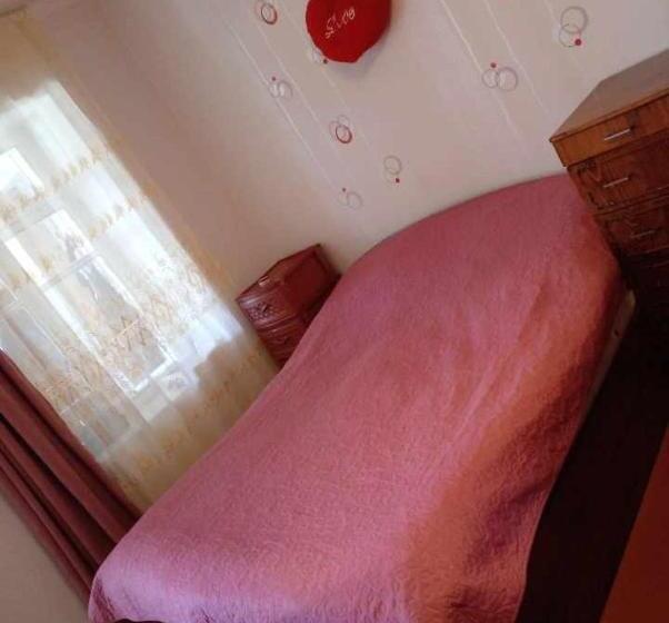 پانسیون Iamze S Guest House