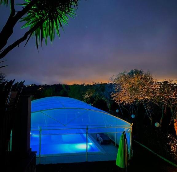 استراحتگاه Villa Aurora