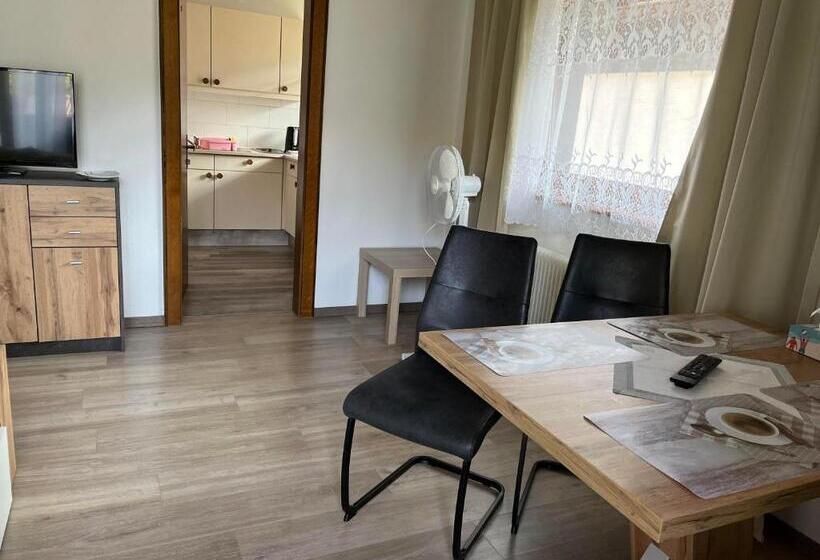 Bed and Breakfast Pension Steiner, Matrei Am Brenner !!no Late Check In,no Breakfast!!