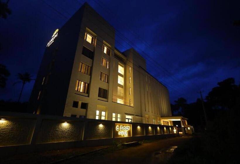 酒店 The Aurum Subrahmanya
