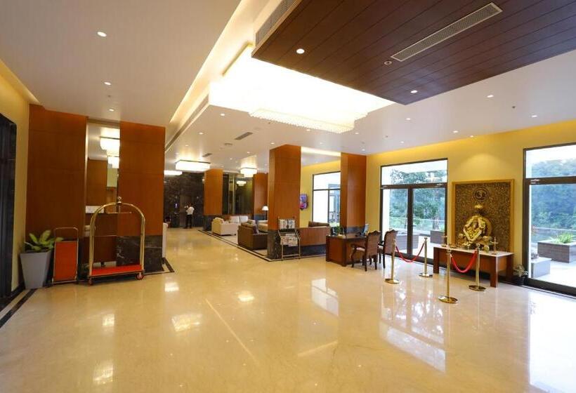酒店 The Aurum Subrahmanya