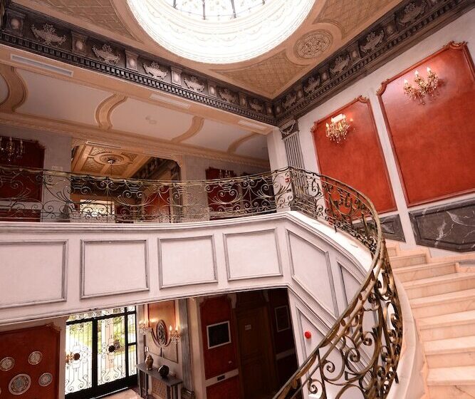 هتل The White Palace Rabat