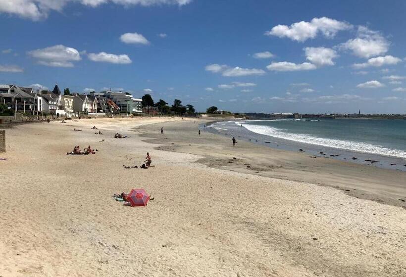 住宿加早餐  Les Paquerettes