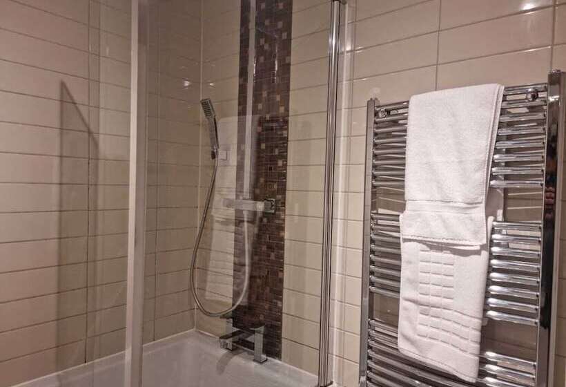 Park View Garden Apartment