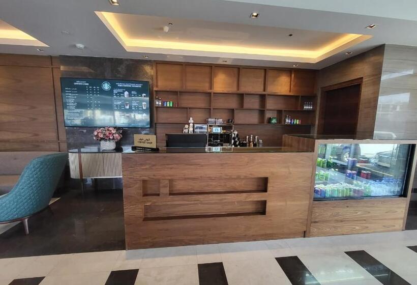 Weekend Hotel Sari