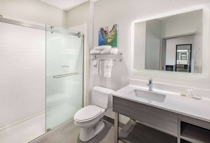هتل La Quinta Inn & Suites By Wyndham Ardmore