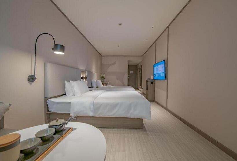 Hanting Hotel Chengdu Yipintianxia Metro Station