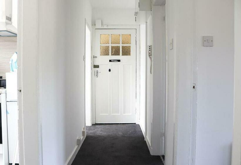 The Cove Apartment