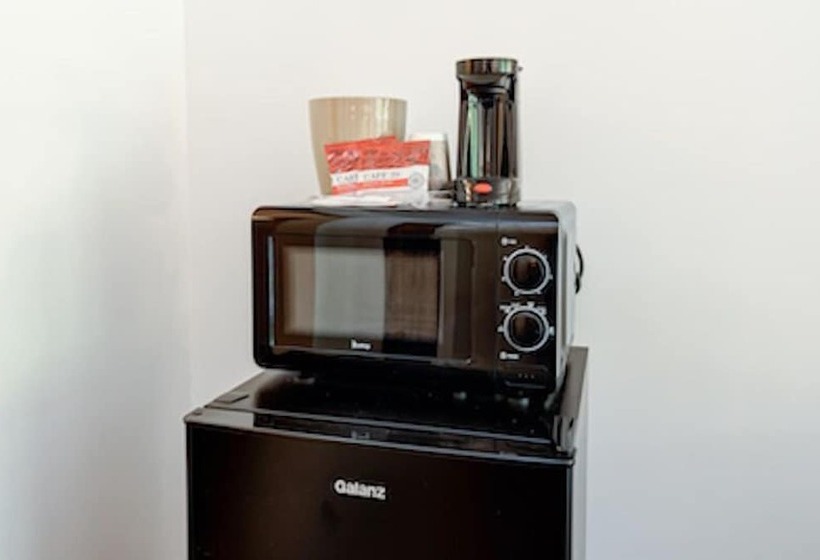 Heart Of The Valley Motel