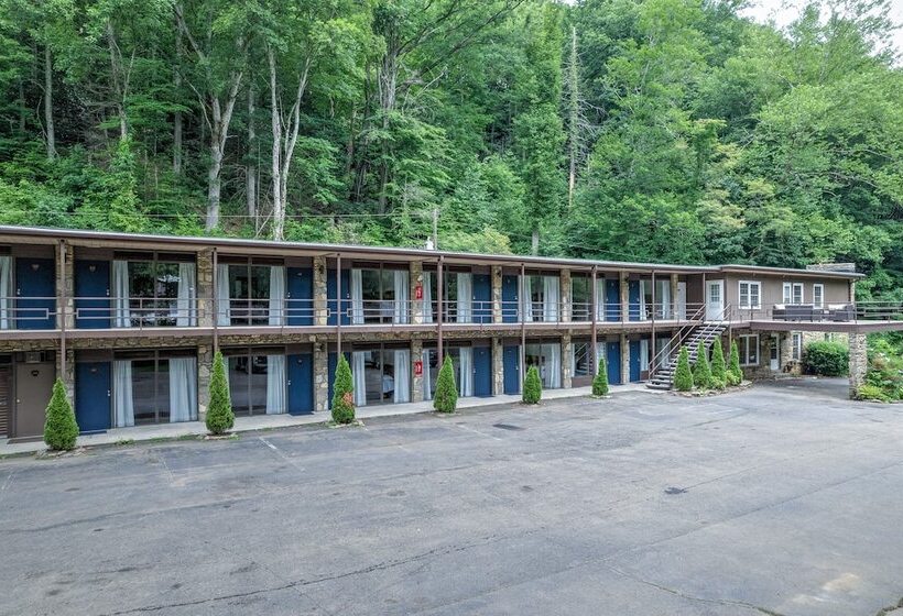 Heart Of The Valley Motel