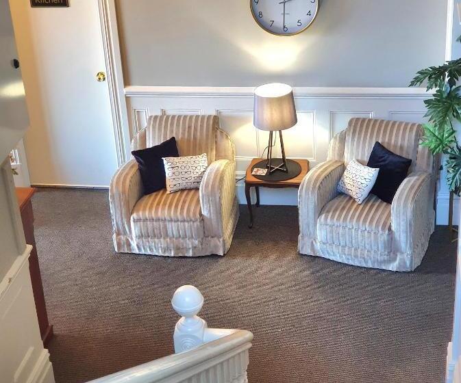 هاستل Work Stay At 123