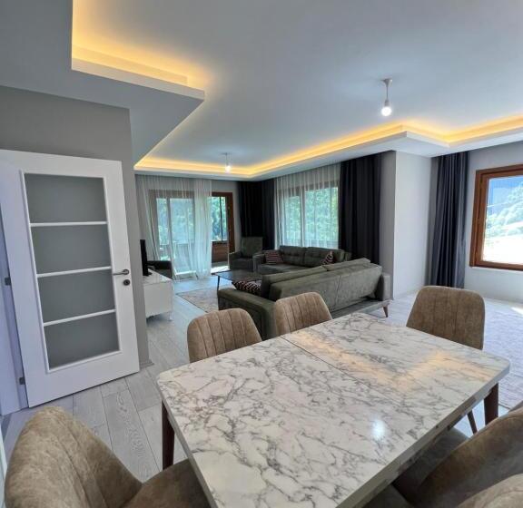 şen Buti̇k Otel Ve Bungalov