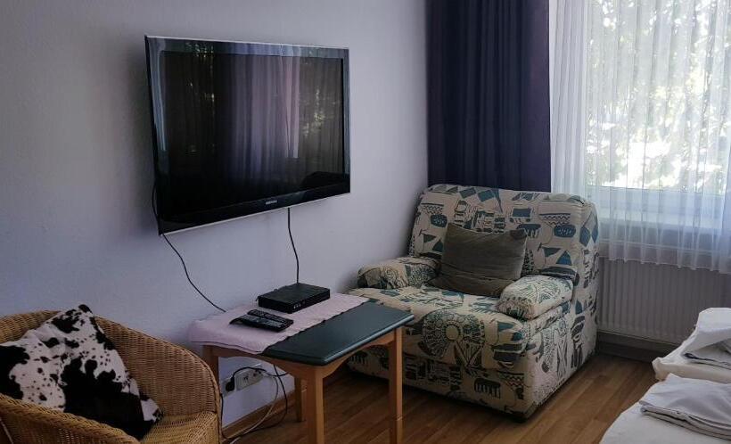 Restaurant Und Pension Zur Nassen Ecke