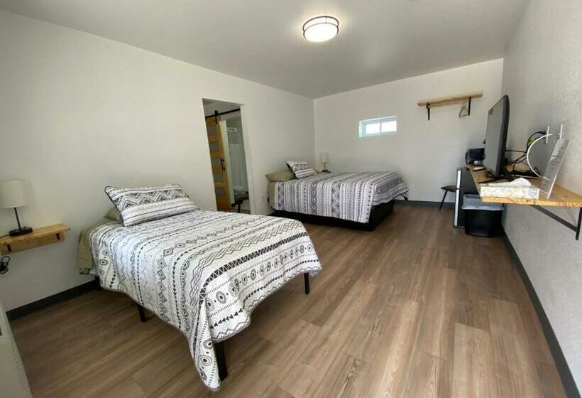 The Sage Motel