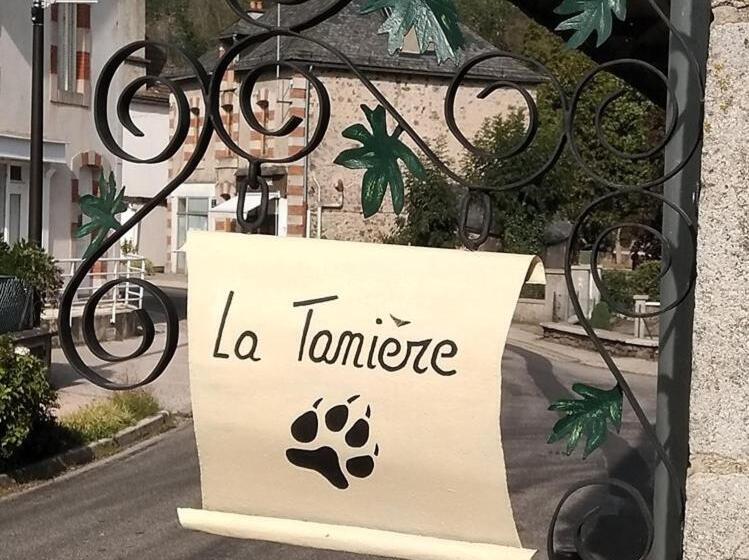 민박 La Tanière