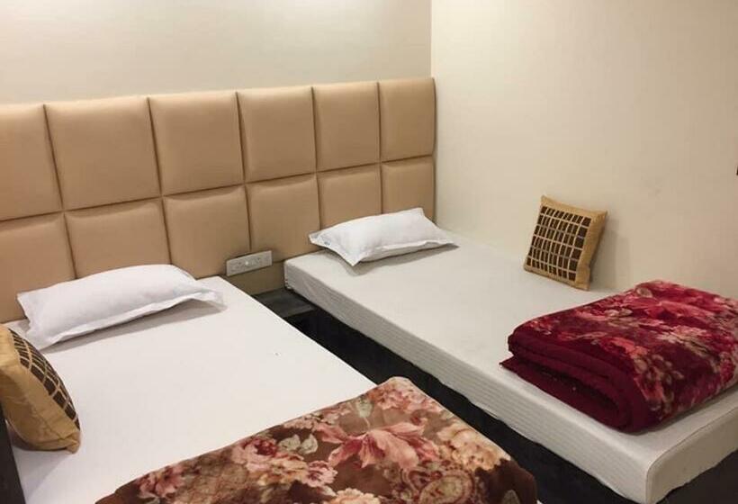 בית מלון כפרי Atithi Guest House