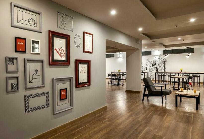 Отель Capital O 89300 Vansh International