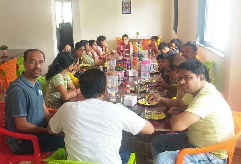 בית מלון כפרי Kavijay Sea View