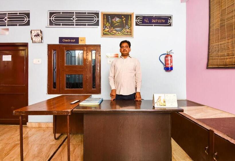 호텔 Oyo 89317 Rajputana Homestay