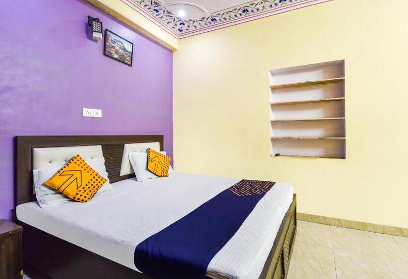 호텔 Oyo 89317 Rajputana Homestay