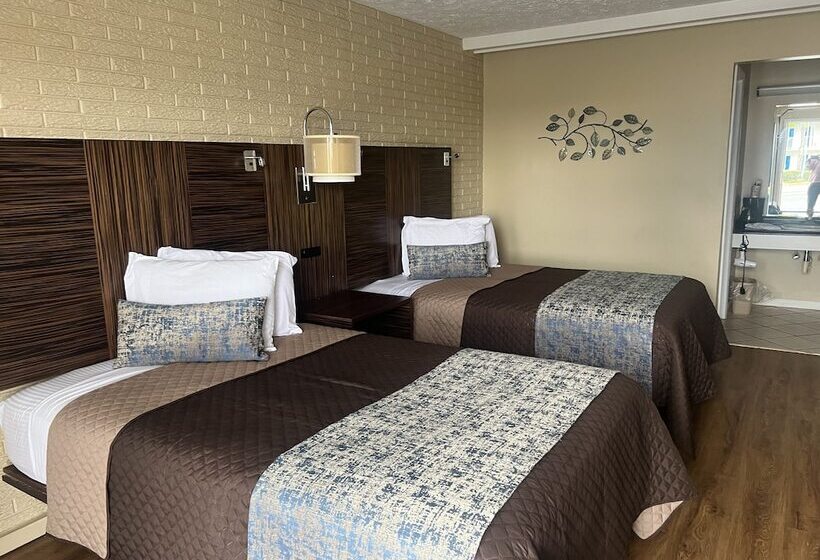 בית מלון כפרי Towne Inn