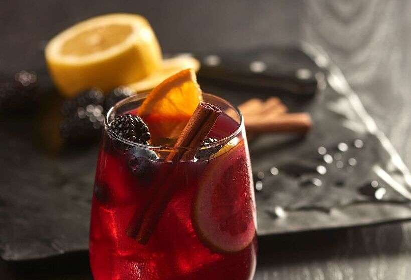 مسافرخانه Hyatt House Dallas Addison