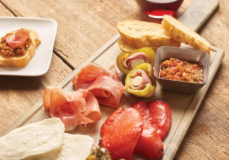 مسافرخانه Hyatt House Dallas Addison