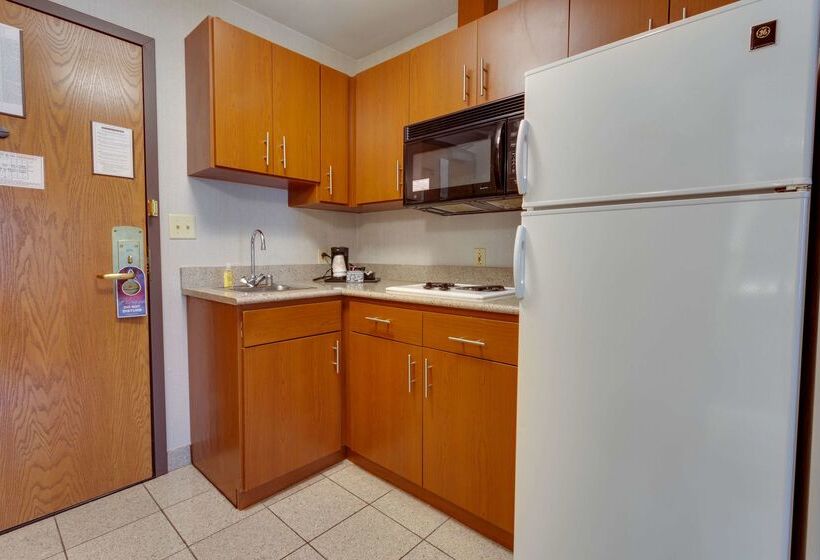 ホテル Drury Inn & Suites Hayti Caruthersville