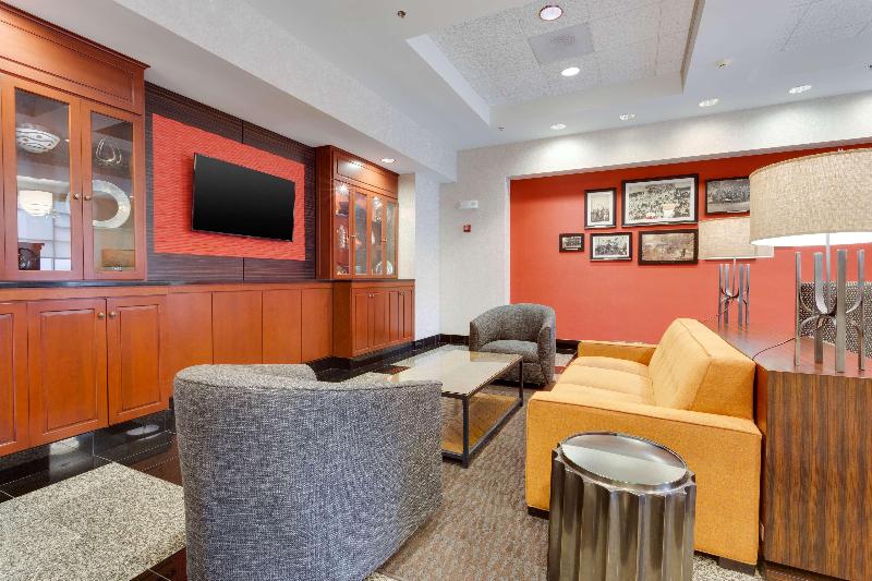 فندق Drury Inn & Suites St. Louis/o Fallon, Il