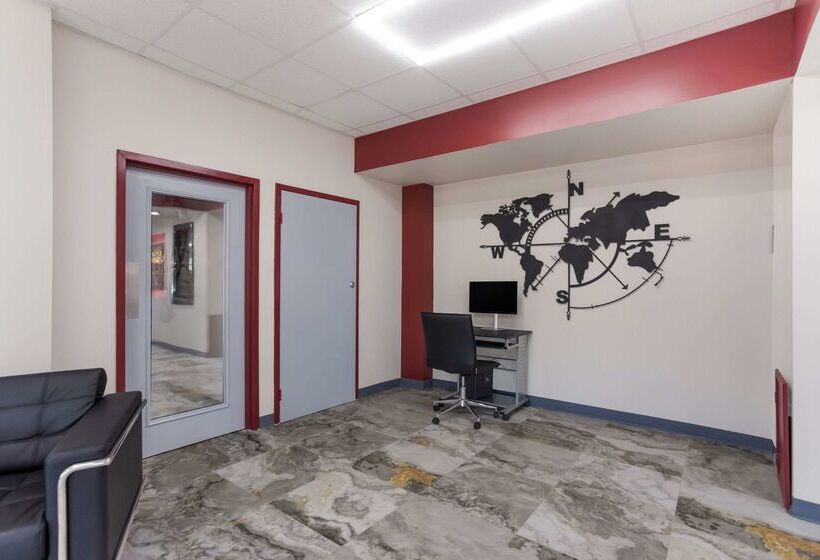 فندق Econo Lodge Cave City